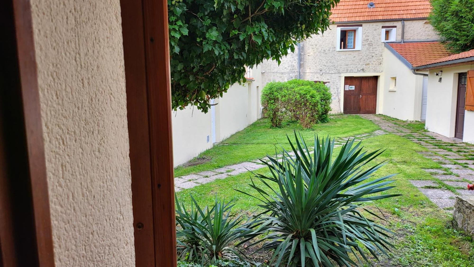 A La Vielle Halle Souppes-sur-Loing 외부 사진